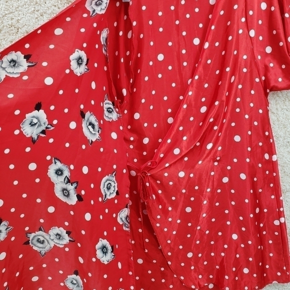 Vintage Beth Michaels women US Medium red white top floral polka dots wrap front - Picture 4 of 9